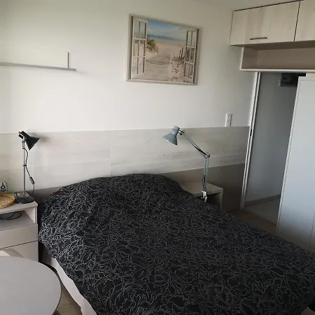 With Sea Views Apartment *